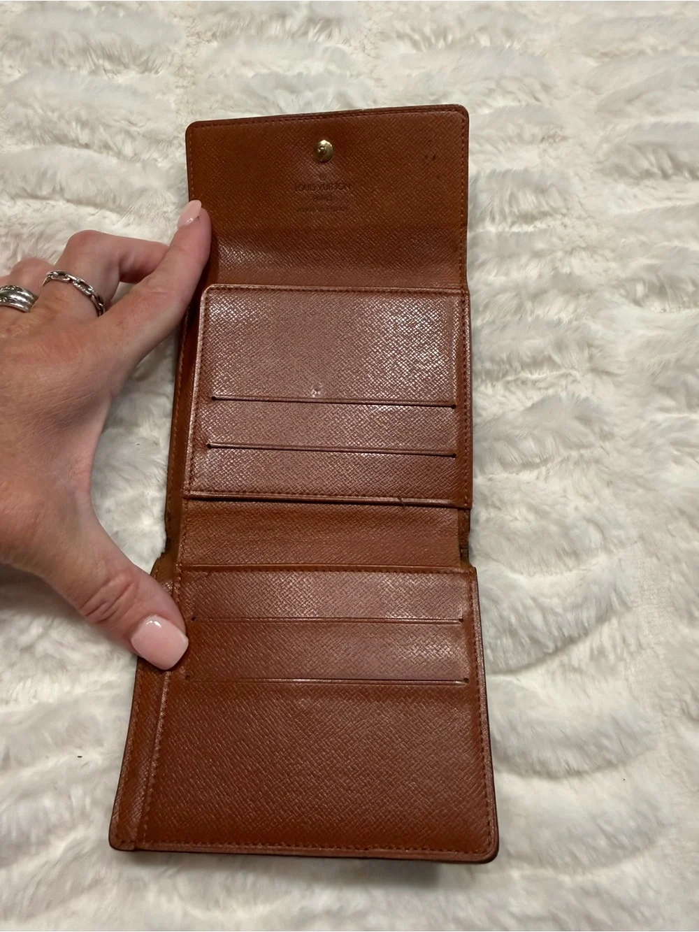 Louis Vuitton Monogram Compact Elise Wallet authenticated